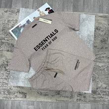 Load image into Gallery viewer, Tshirt