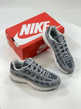 Load image into Gallery viewer, Shoes men