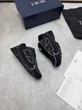 Load image into Gallery viewer, Shoes men