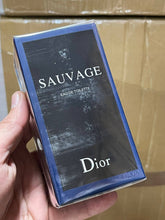 Load image into Gallery viewer, Perfume