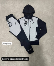 Load image into Gallery viewer, Tracksuit men