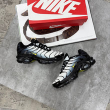 Load image into Gallery viewer, Shoes men