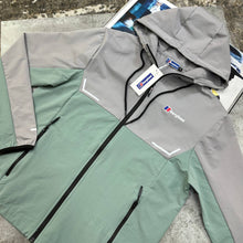 Load image into Gallery viewer, Tracksuit