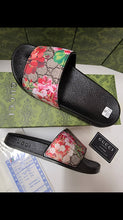 Load image into Gallery viewer, Slipper