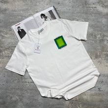 Load image into Gallery viewer, T-shirt