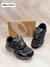 Load image into Gallery viewer, Shoes