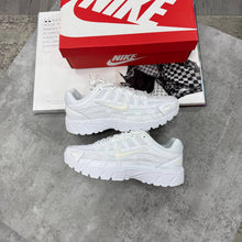 Load image into Gallery viewer, Shoes