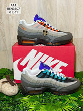 Load image into Gallery viewer, Shoes
