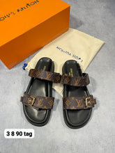 Load image into Gallery viewer, Slipper