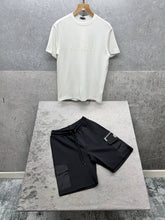 Load image into Gallery viewer, Tshirt