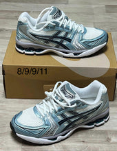 Load image into Gallery viewer, Shoes