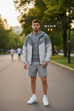 Load image into Gallery viewer, Tshirt