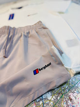 Load image into Gallery viewer, Tshirt