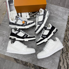 Load image into Gallery viewer, Shoes