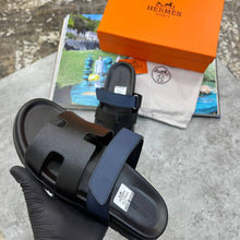 Load image into Gallery viewer, Slipper