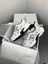 Load image into Gallery viewer, Shoes