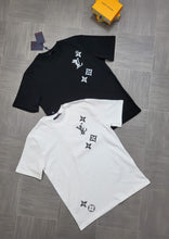 Load image into Gallery viewer, T-shirt