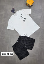Load image into Gallery viewer, T-shirt