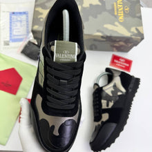 Load image into Gallery viewer, Shoes