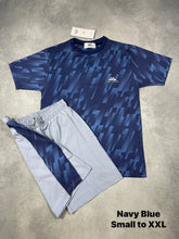 Load image into Gallery viewer, Tshirt