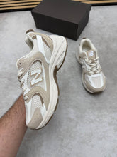 Load image into Gallery viewer, Shoes
