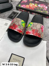 Load image into Gallery viewer, Slipper
