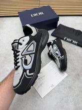 Load image into Gallery viewer, Shoes men