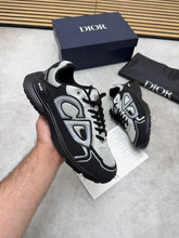 Load image into Gallery viewer, Shoes men