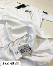 Load image into Gallery viewer, Tshirt