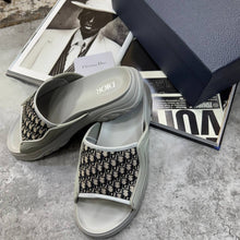 Load image into Gallery viewer, Slipper men