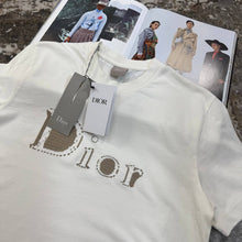 Load image into Gallery viewer, Tshirt