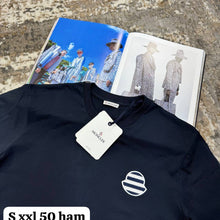 Load image into Gallery viewer, Tshirt