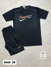 Load image into Gallery viewer, Tshirt