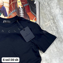 Load image into Gallery viewer, Tshirt