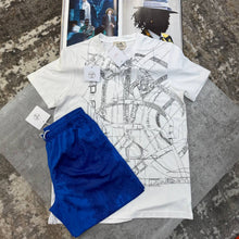 Load image into Gallery viewer, Tshirt
