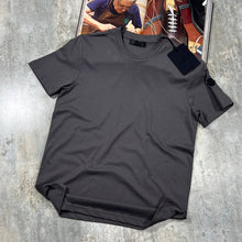 Load image into Gallery viewer, Tshirt