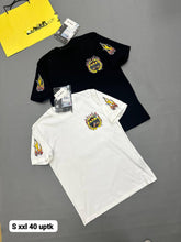 Load image into Gallery viewer, Tshirt