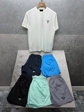 Load image into Gallery viewer, Tshirt