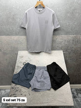 Load image into Gallery viewer, Tshirt