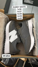 Load image into Gallery viewer, Shoes