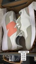 Load image into Gallery viewer, Shoes