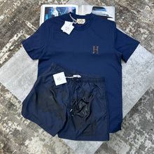 Load image into Gallery viewer, Tshirt