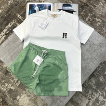 Load image into Gallery viewer, Tshirt