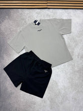 Load image into Gallery viewer, Tshirt