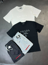 Load image into Gallery viewer, Tshirt