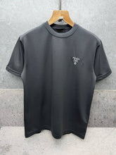 Load image into Gallery viewer, Tshirt