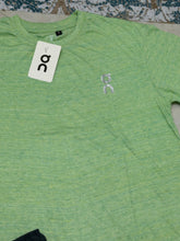 Load image into Gallery viewer, Tshirt