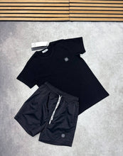 Load image into Gallery viewer, Tshirt