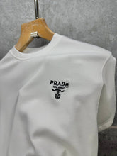 Load image into Gallery viewer, Tshirt