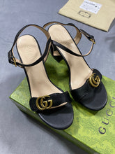 Load image into Gallery viewer, Heel